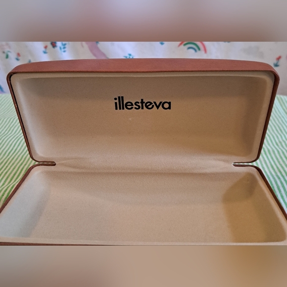 NWOT Unisex Illesteva Large Brown Leather Eyeglasses Sunglass Sunnies Hard Case - Picture 8 of 9